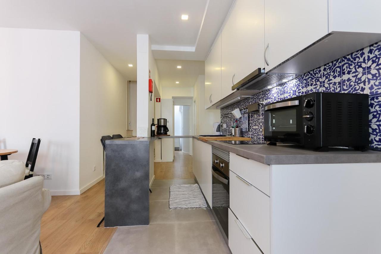 Wal Apartments- 3 Bedrooms With Parking Space Lisbon Exterior photo