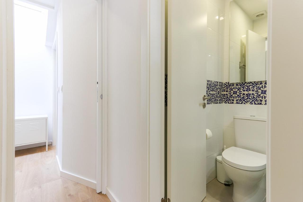 Wal Apartments- 3 Bedrooms With Parking Space Lisbon Exterior photo