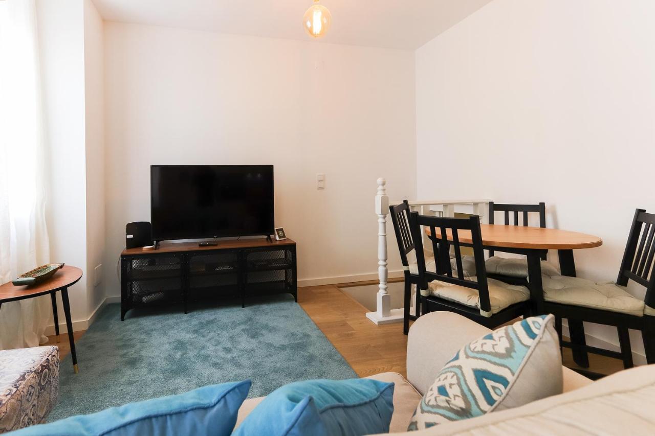 Wal Apartments- 3 Bedrooms With Parking Space Lisbon Exterior photo